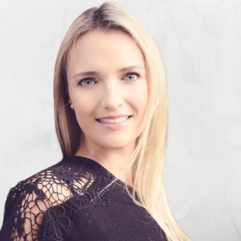 Julia Langer