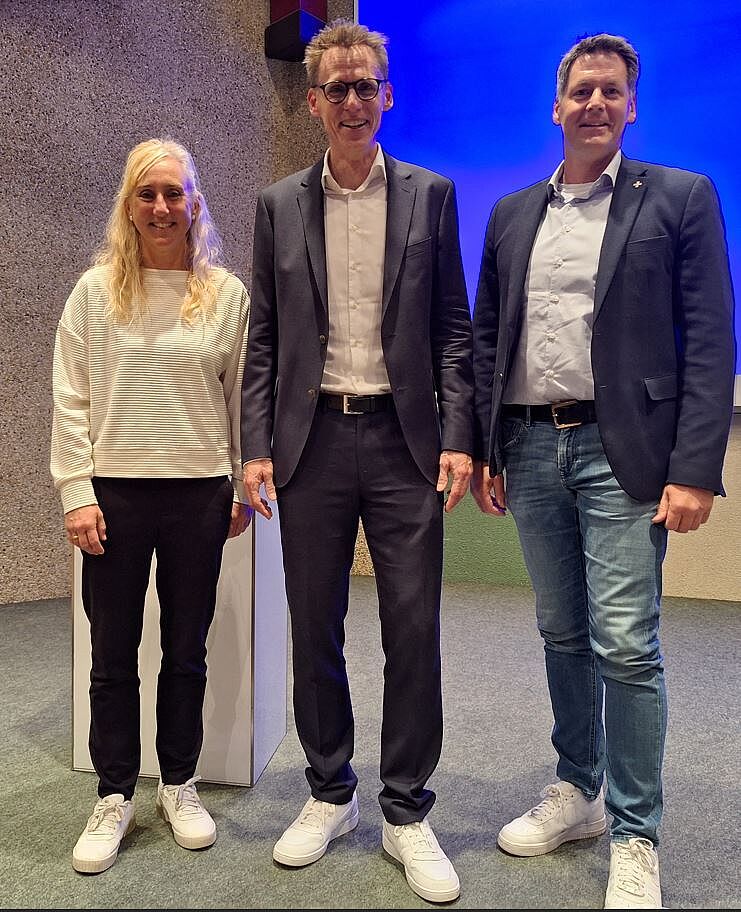 News_Gruppenfoto_Busemann.JPG