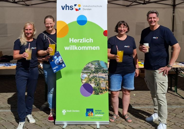Öffnet die Seite 'Schultüten-Füllaktion in der Dorstener Innenstadt: Besuchen Sie uns!'